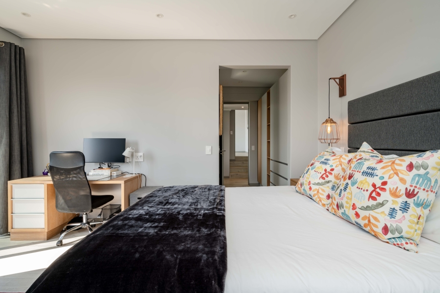 4 Bedroom Property for Sale in Brackenridge Western Cape